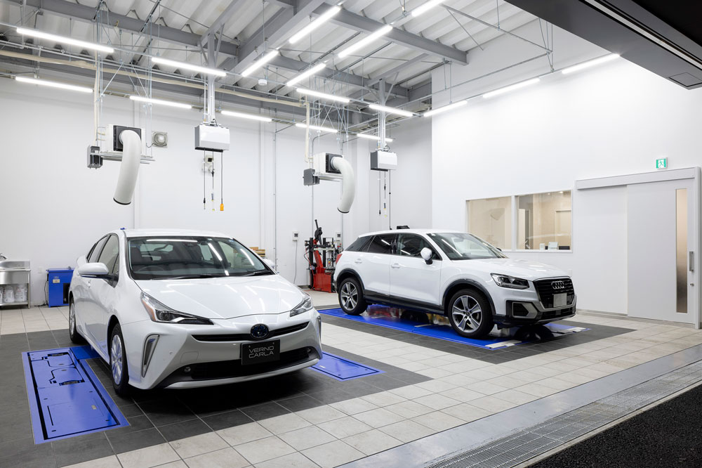 自動車ショールーム・カーディーラー 愛知県名古屋市　ベルノカーラ名古屋緑店