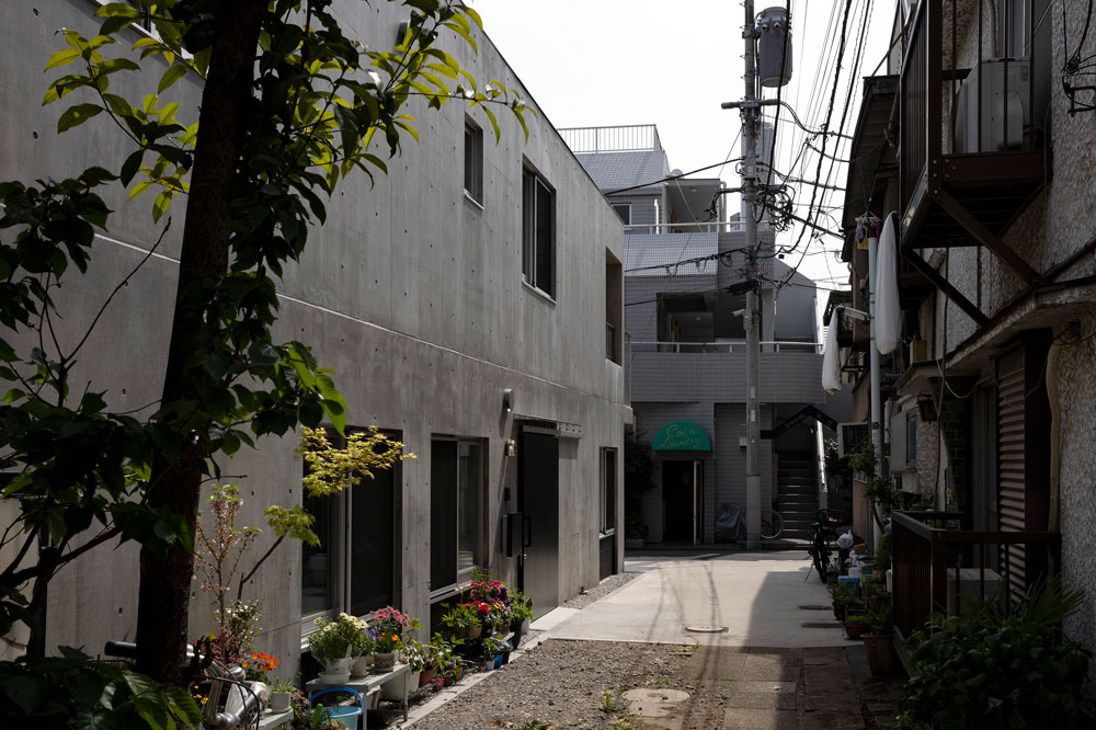 混構造の家 裏路地沿いの重層長屋 アーキッシュギャラリー